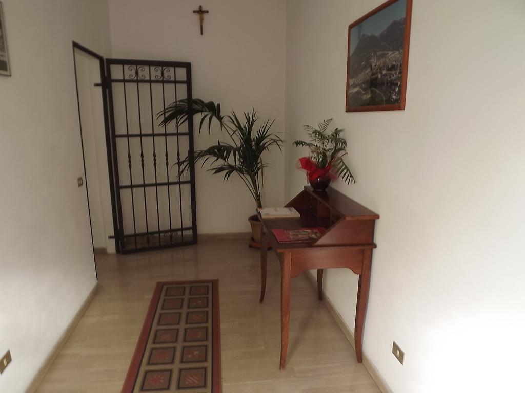 Affittacamere Via Carducci Gubbio Extérieur photo