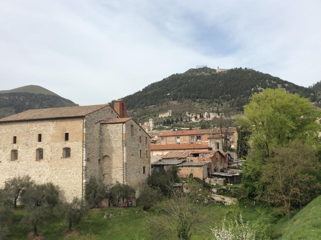 Affittacamere Via Carducci Gubbio Extérieur photo