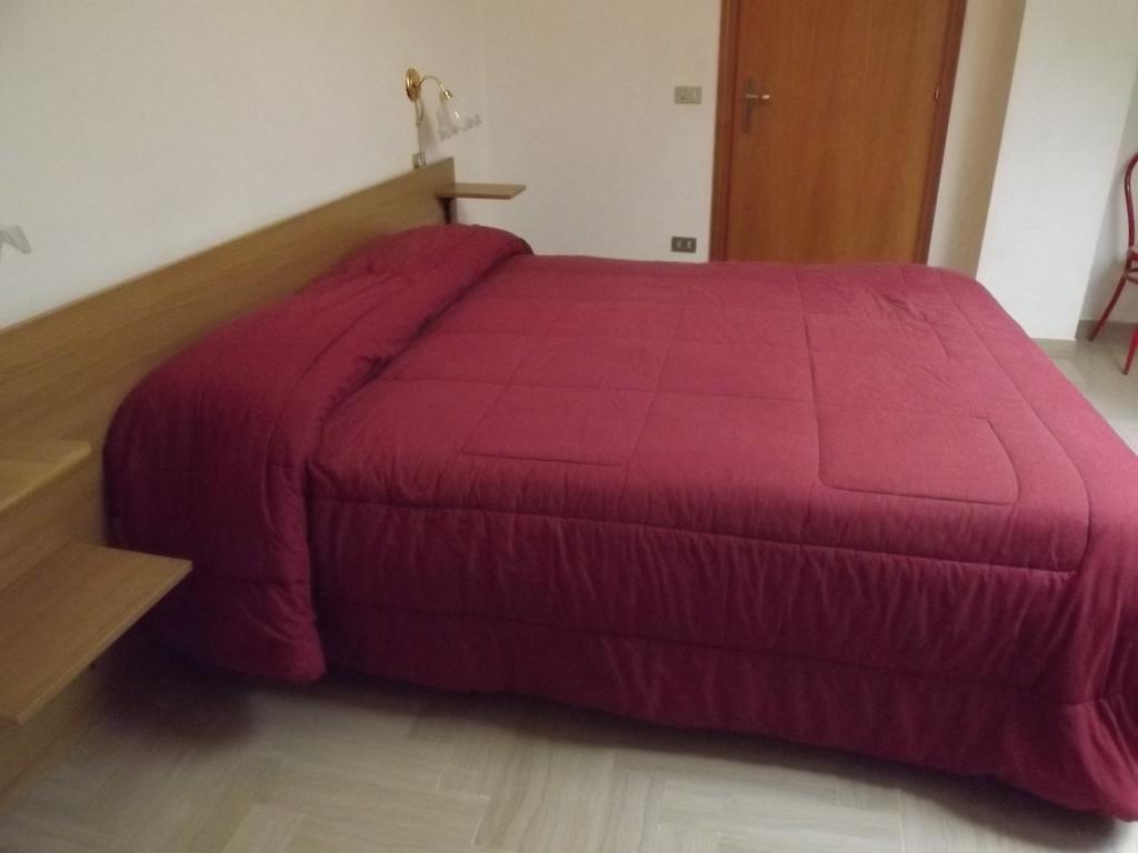Affittacamere Via Carducci Gubbio Extérieur photo
